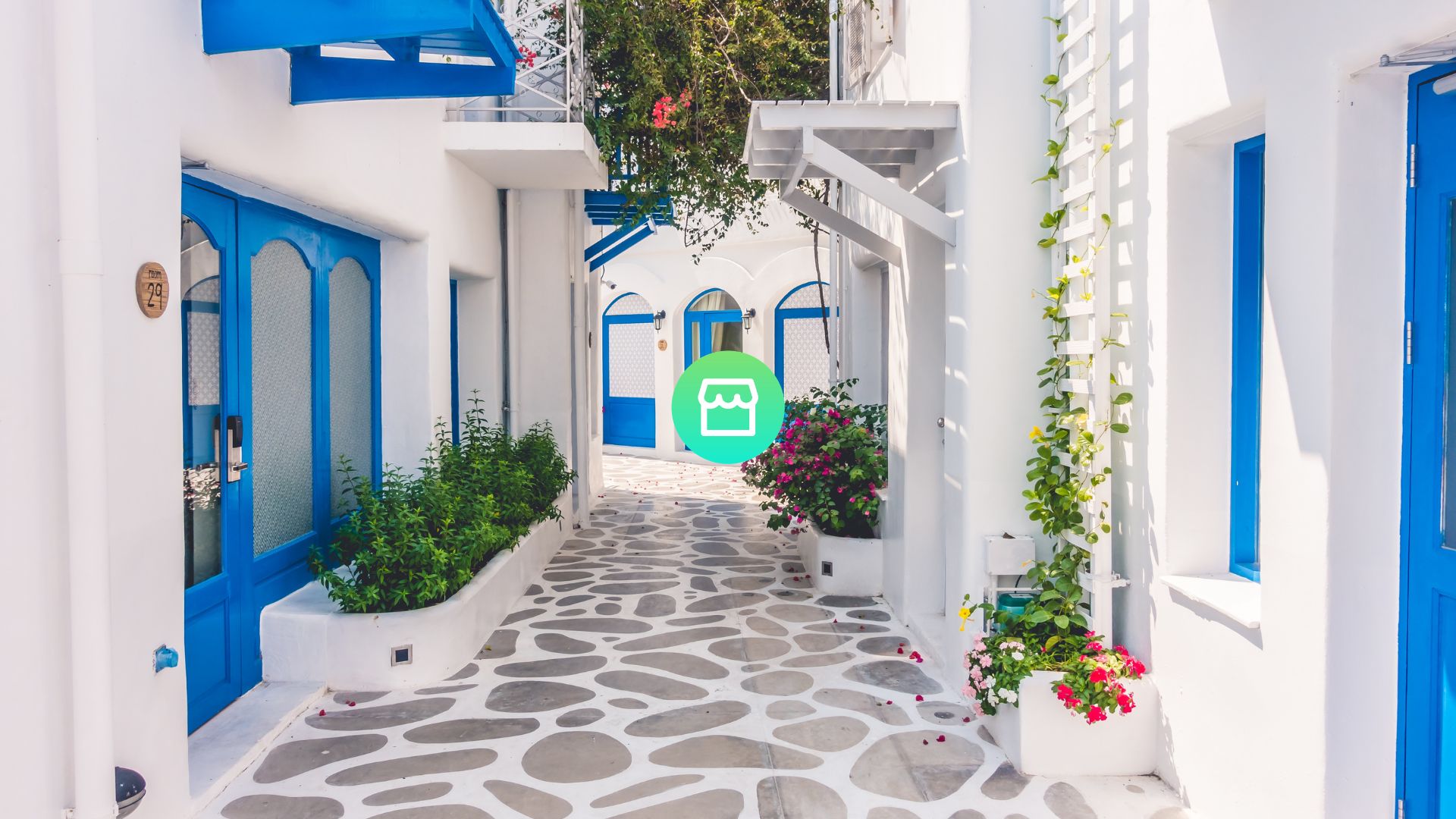 Noleggio di E-Bike a Santorini: Ne Vale la Pena? Percorsi, Colline e Consigli