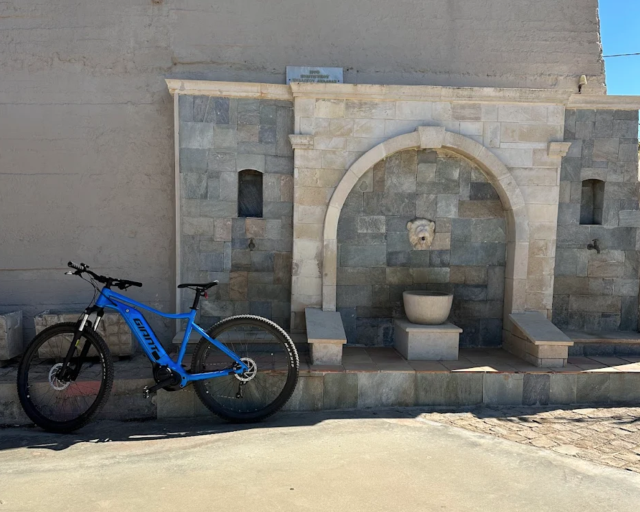 Agia Pelagia Bike Tour Plus the Famous El Greco Museum